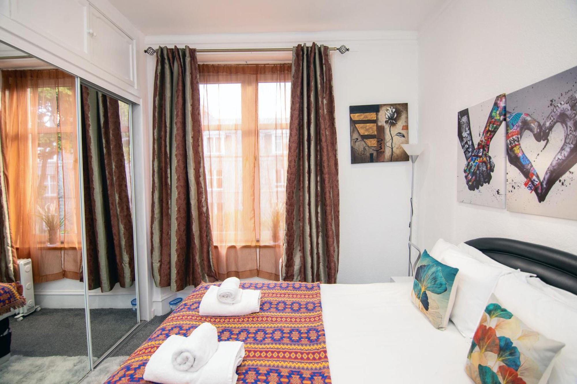The Summit West End- Elegant Apartment With Free Parking In Prime Location Aberdeen Dış mekan fotoğraf